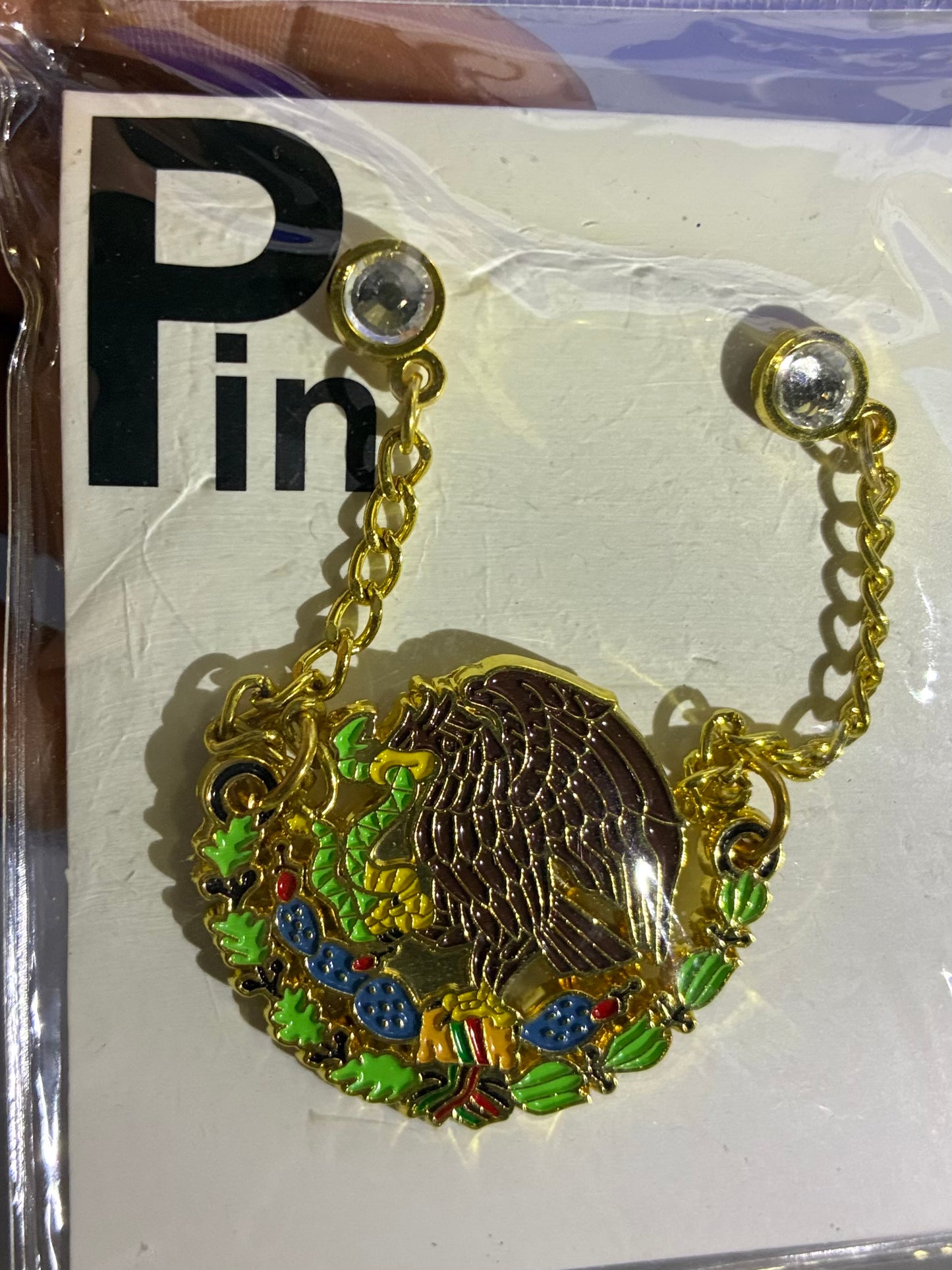 Escudo Mexicano Pin